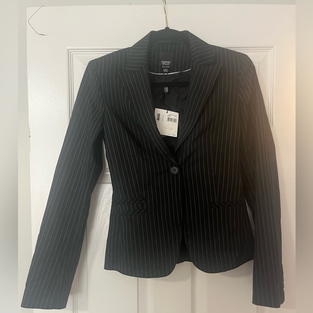 NWT Espirit pinstripe black blazer jacket new 2 XS small padded crop